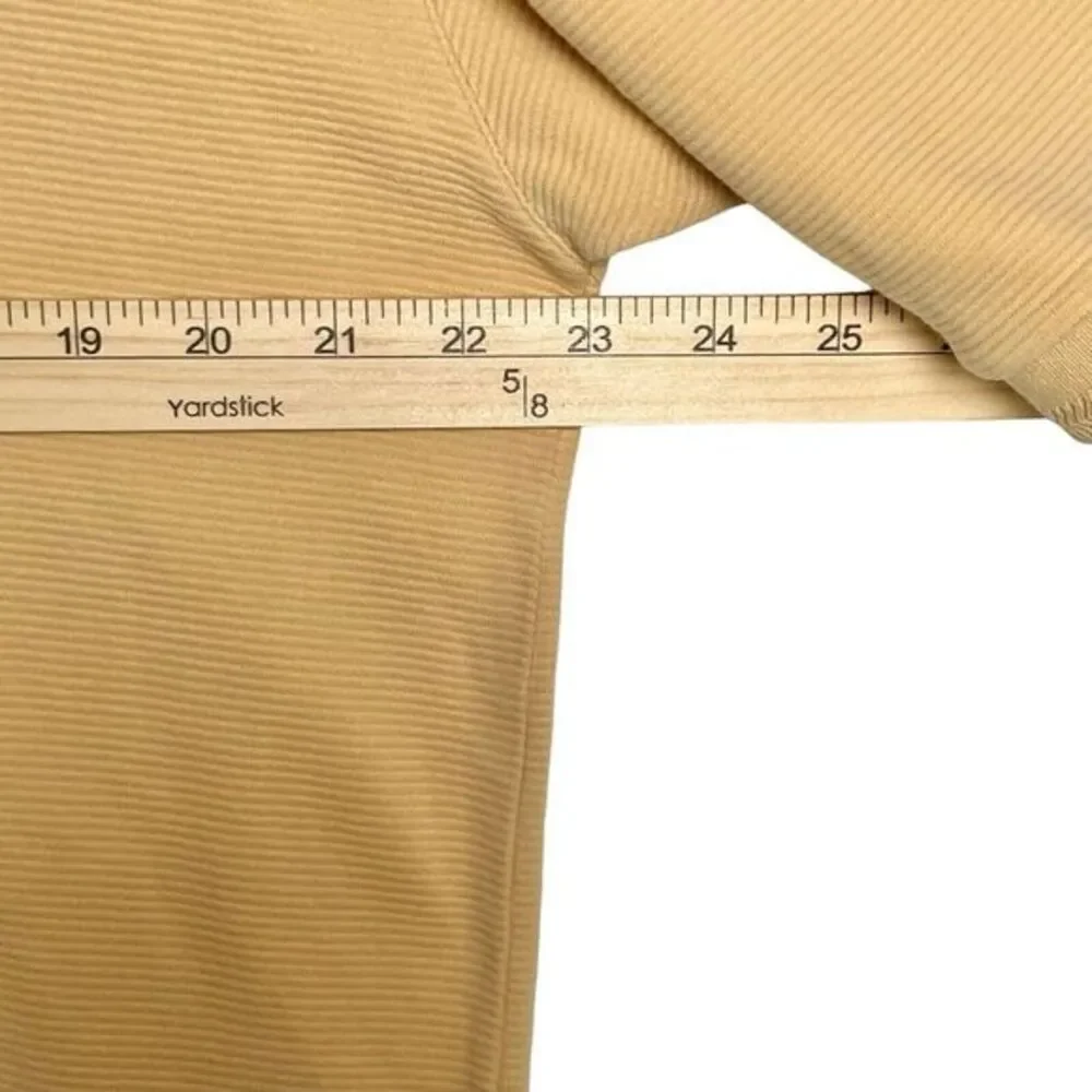 Walt Disney World Vintage Embroidered Crest Polo Shirt Khaki Beige‎ Cotton L - Picture 5 of 9